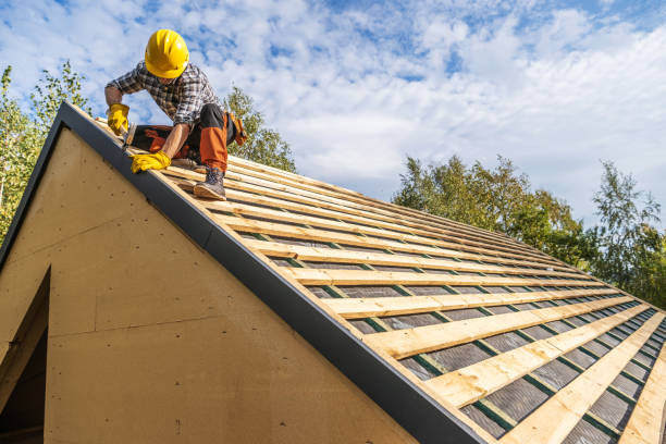 Best Roof Leak Repair  in Thompsonville, CT